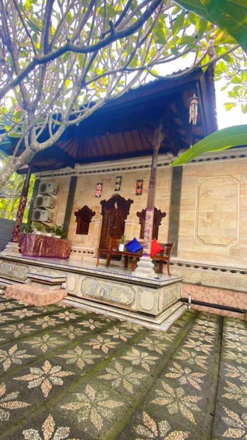 Kuwera Homestay Batununggul Bagian luar foto
