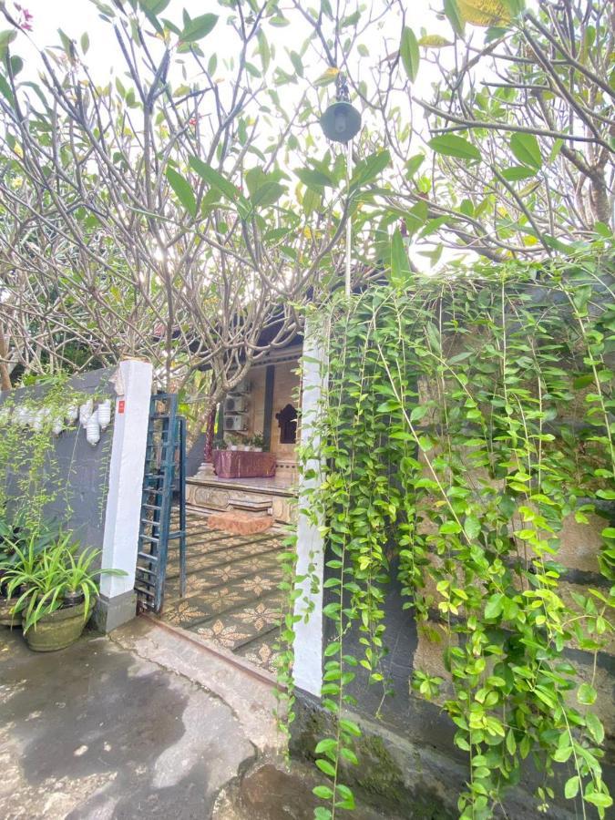 Kuwera Homestay Batununggul Bagian luar foto