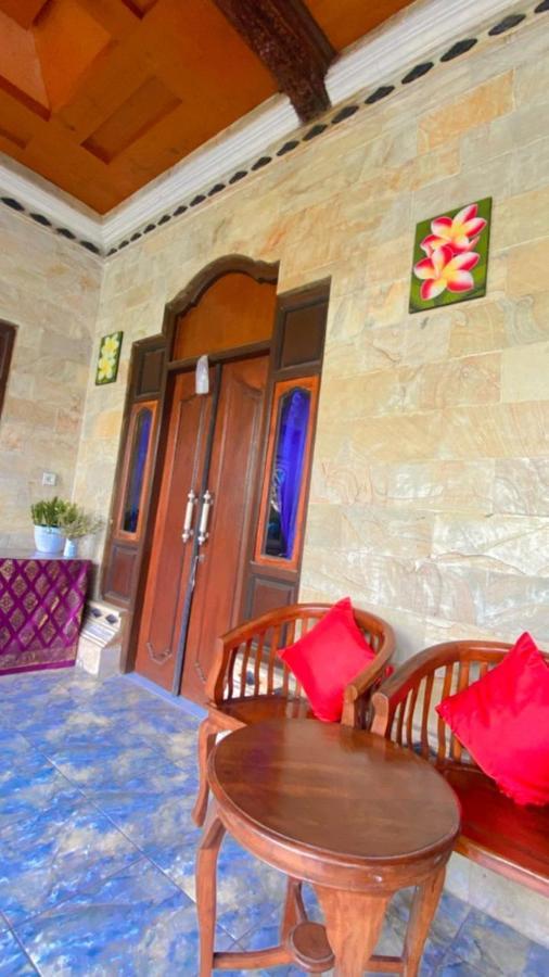 Kuwera Homestay Batununggul Bagian luar foto