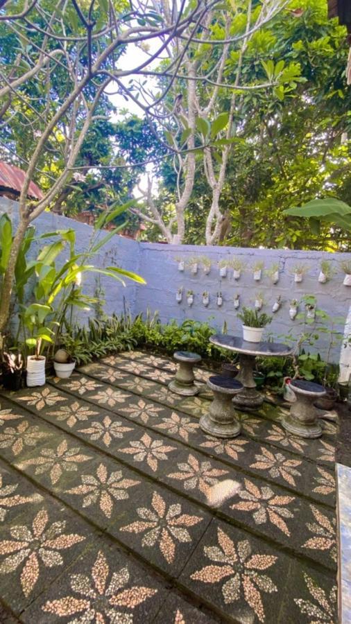 Kuwera Homestay Batununggul Bagian luar foto