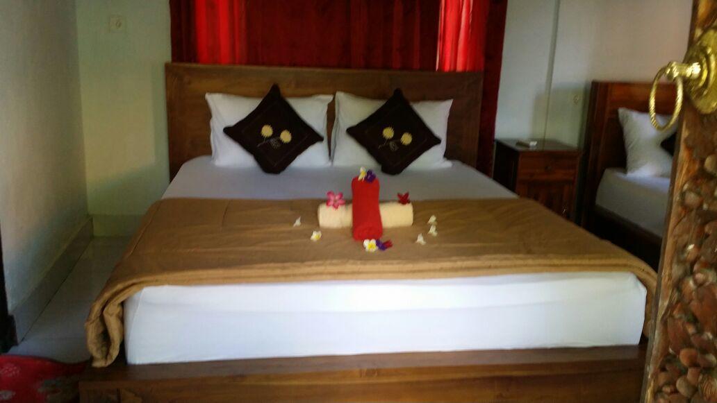 Kuwera Homestay Batununggul Bagian luar foto