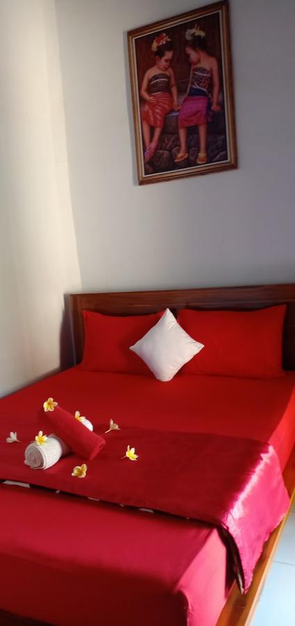 Kuwera Homestay Batununggul Bagian luar foto